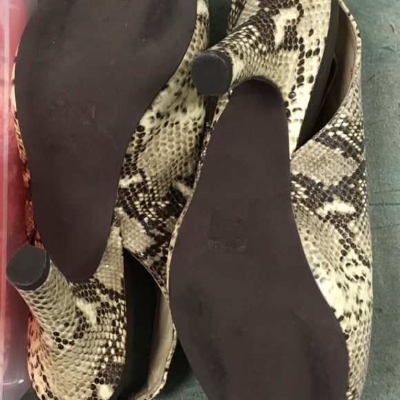 Women's Faryl Robin snakeskin-look slingback wedge - Picture 11 of 12